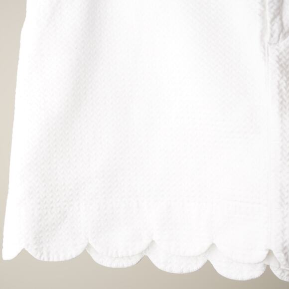 Lilly Pulitzer 100% Cotton Scallop Hem Skort Textured White Gold Button Preppy - Picture 7 of 9